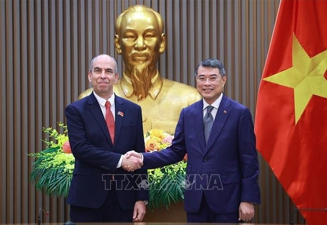 cuba hails vietnam as model for national renewal and development picture 1