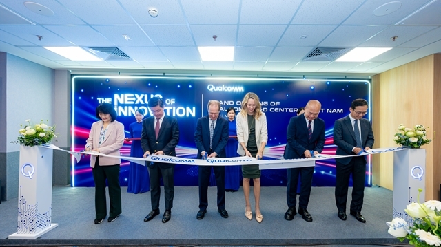 qualcomm opens hanoi r d centre to expand semiconductor, ai operations in vn picture 1