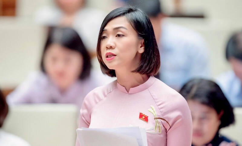 Dai bieu quoc hoi nhan luc bao ve tre em o co so dang mong dich vu, day thu tuc hinh anh 2