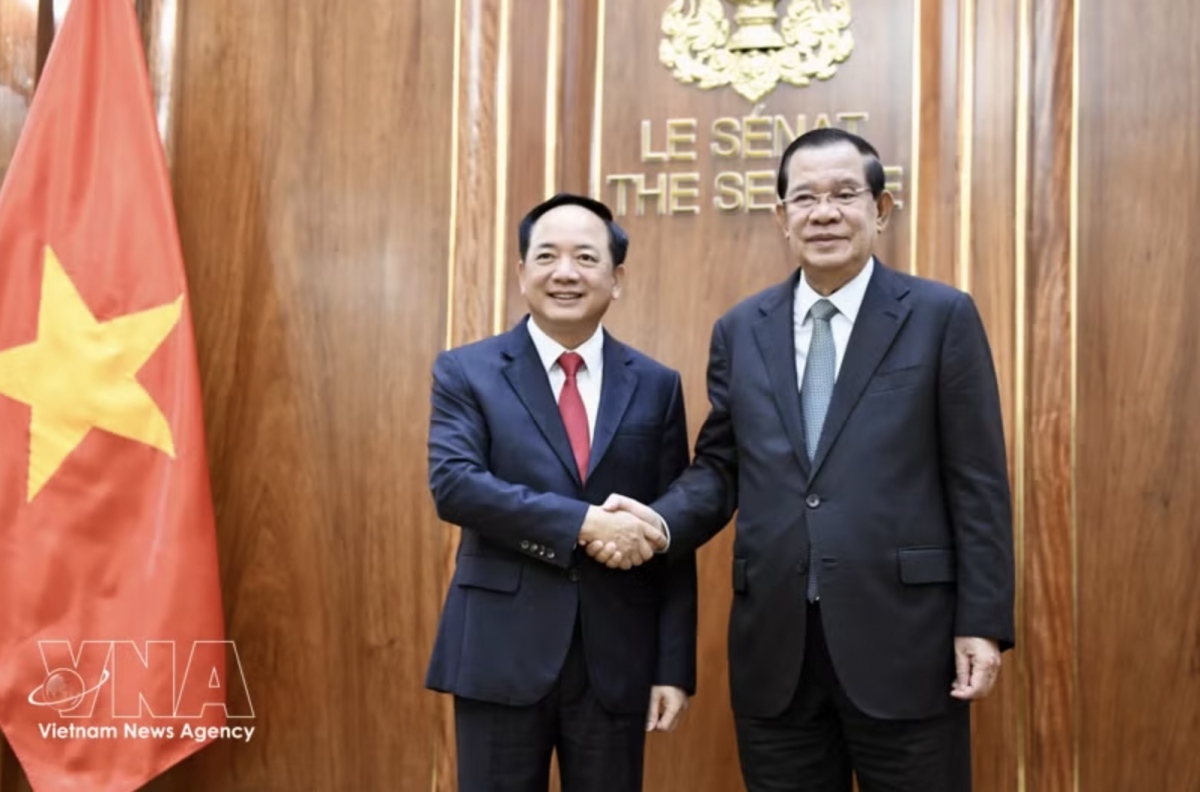 senior vietnamese party official visits cambodia to enhance bilateral cooperation picture 1