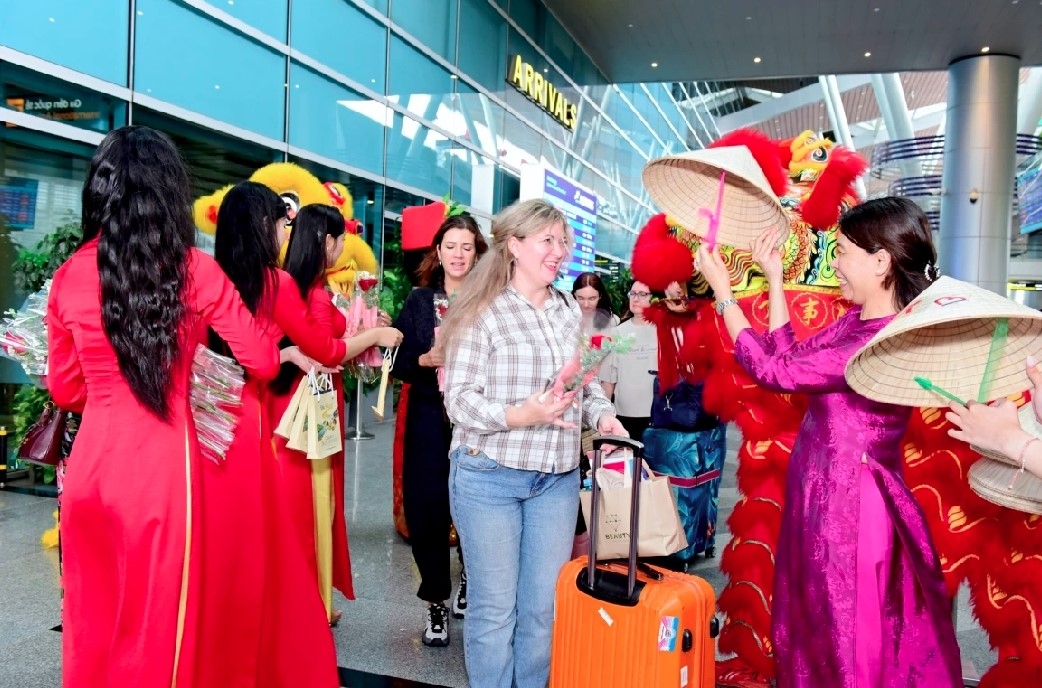 vietnam among top destinations for russian and korean travelers in 2026 picture 1