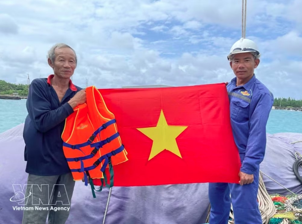 vietnam fisheries society protests china s unilateral fishing ban in east sea picture 1