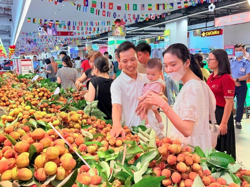 central retail expands nationwide distribution of bac ninh lychees picture 1