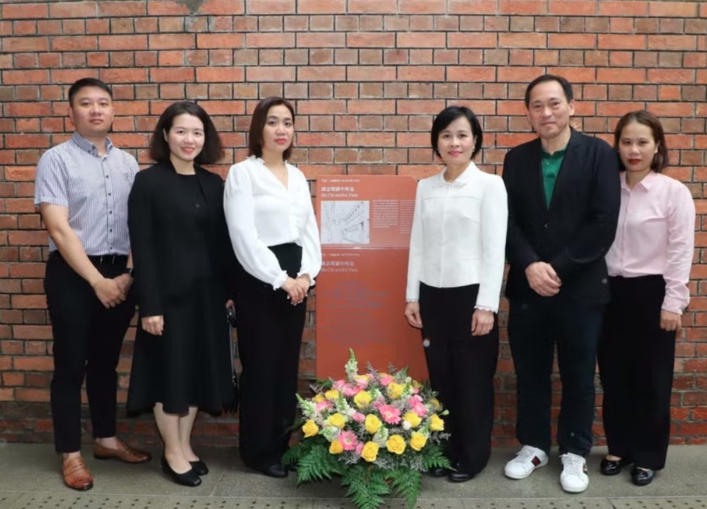 historic relic sites in hong kong inspire national pride among overseas vietnamese picture 1