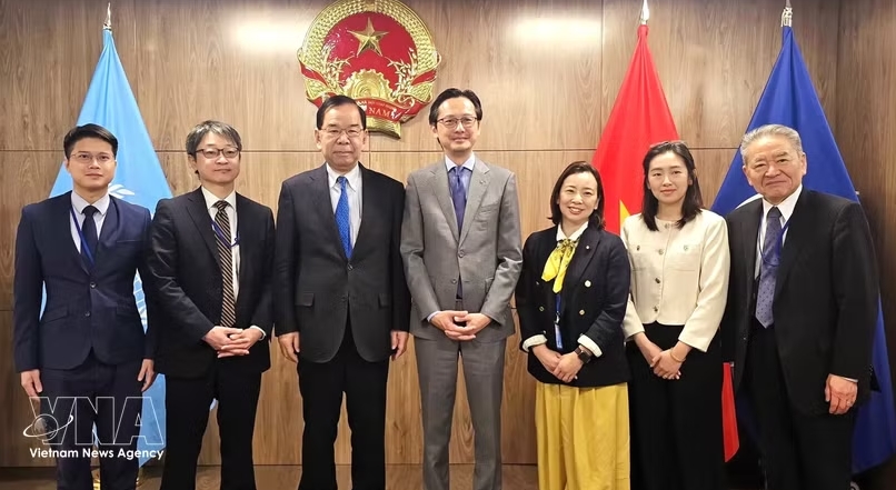 vietnam values growing ties with japan diplomat picture 1
