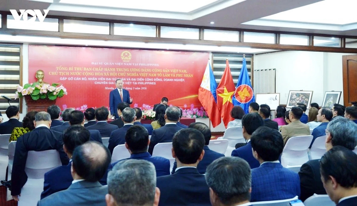 party and state consider overseas vietnamese key national resource top leader picture 1