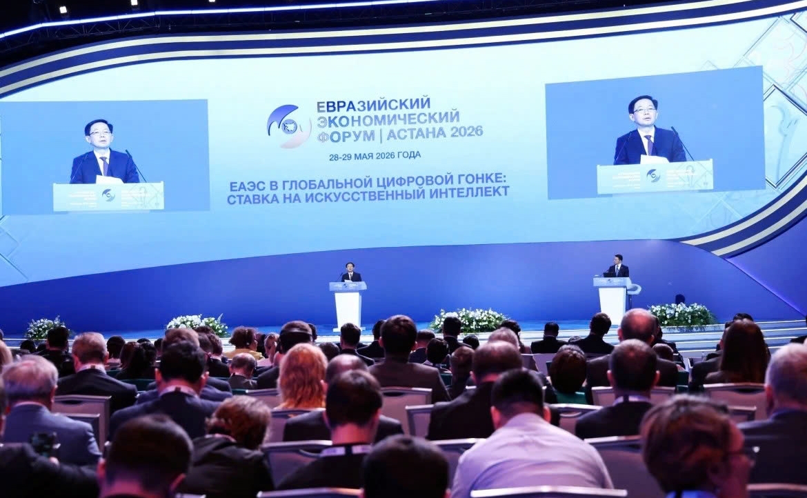 vietnam calls for stronger ai and digital cooperation at eurasian economic forum picture 1