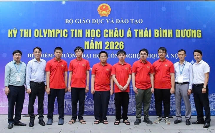 vietnamese students shine with two golds at asia-pacific informatics olympiad picture 1