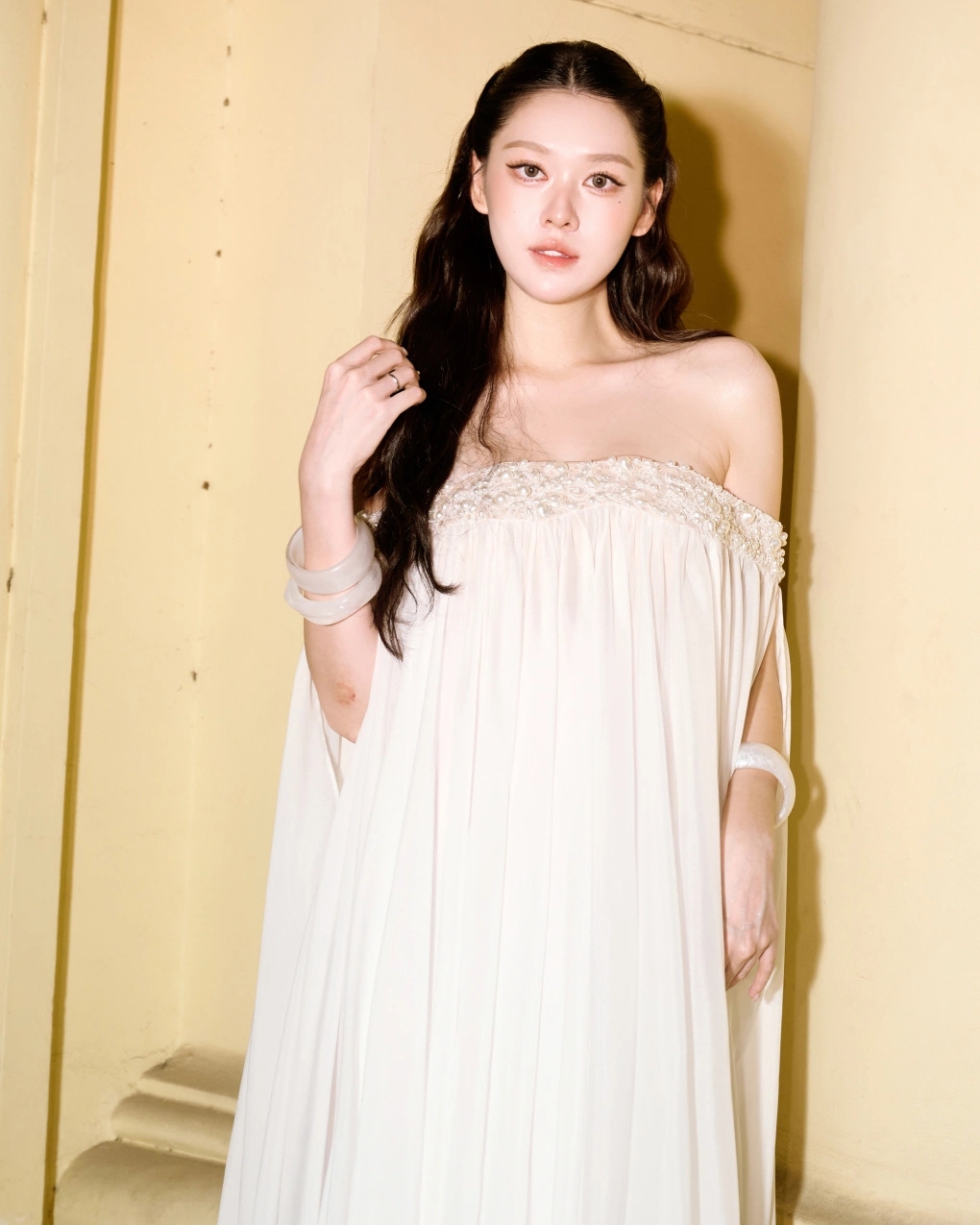 sao viet 30-5 cuoc song hien tai cua phuong oanh xoay quanh 2 con hinh anh 5