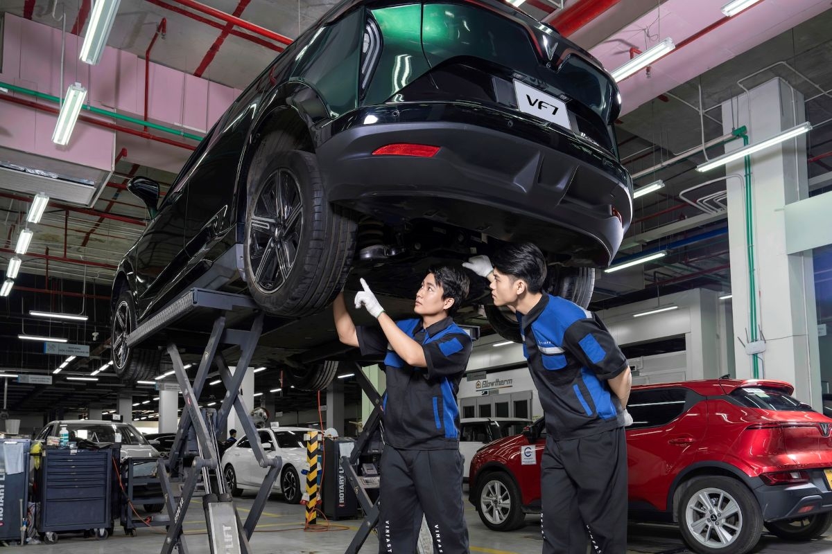 Đi bảo dưỡng tại VinFast, khách hàng được “chiều” tới mức nào?