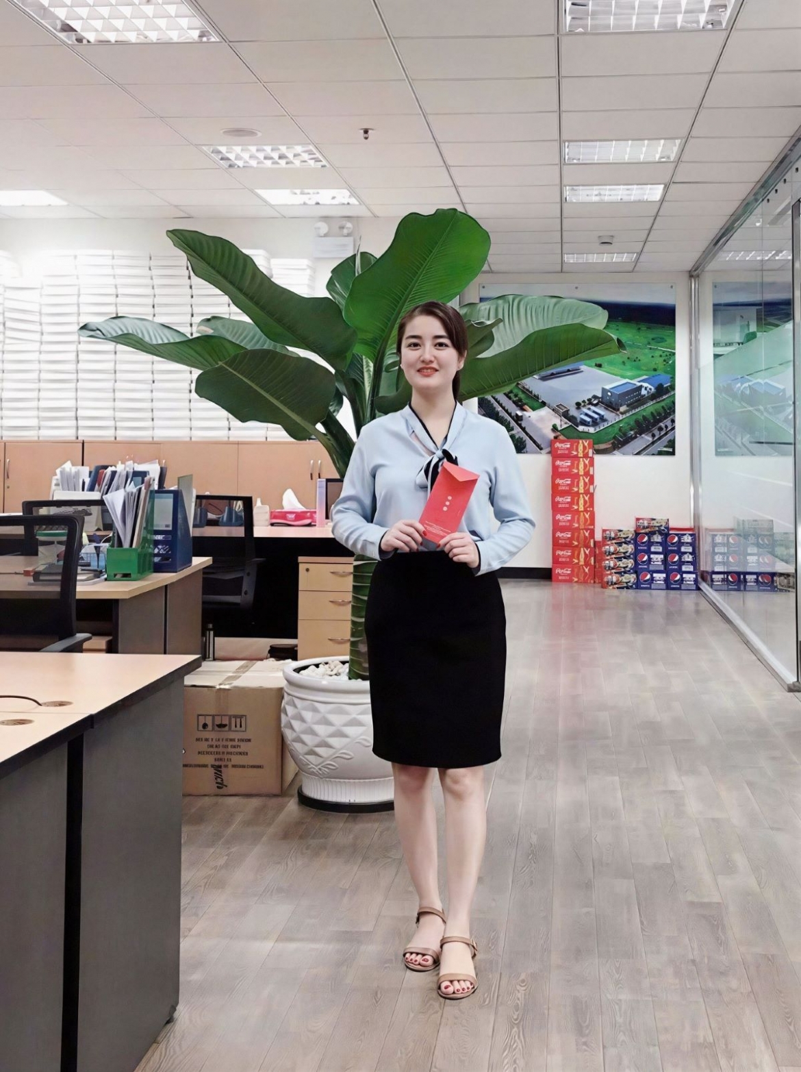 hanh trinh ben bi lan toa gia tri nhan van hinh anh 2