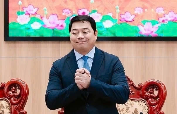 bo nhiem ong nguyen Duc hung giu chuc quyen tong giam doc acv hinh anh 1
