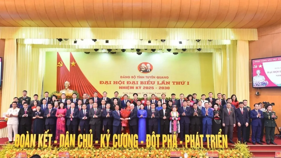 tuyen quang ban hanh ke hoach phat trien kinh te - xa hoi 5 nam 2026 - 2030 hinh anh 1