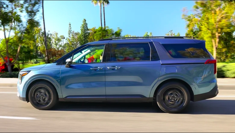 5 mau xe minivan co khong gian su dung rong rai nhat hinh anh 3