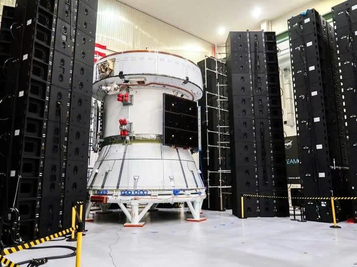 nasa tang toc chuan bi cho chuong trinh do bo mat trang artemis iii hinh anh 1