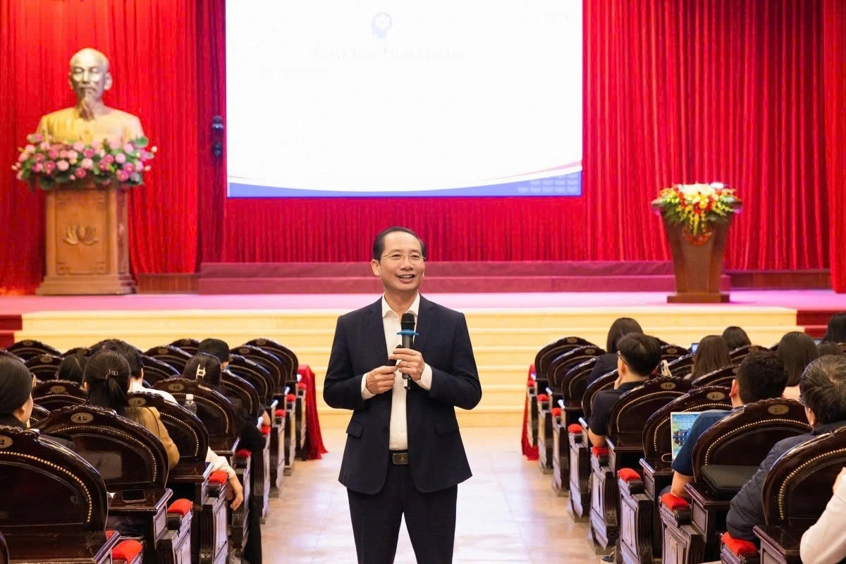  flexible government key to helping vietnam adapt to global uncertainty scholar picture 1
