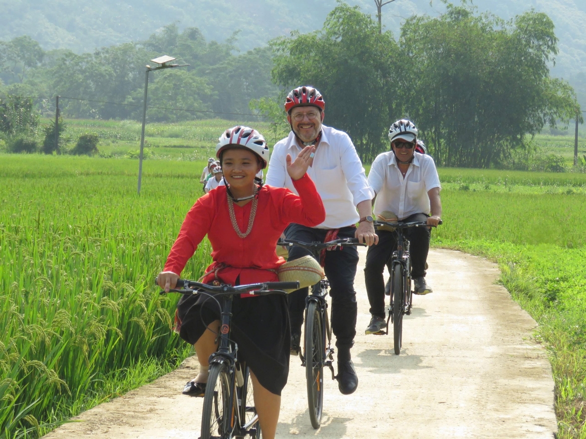 ban khun o tuyen quang Diem sang phat trien du lich cong dong ben vung hinh anh 5
