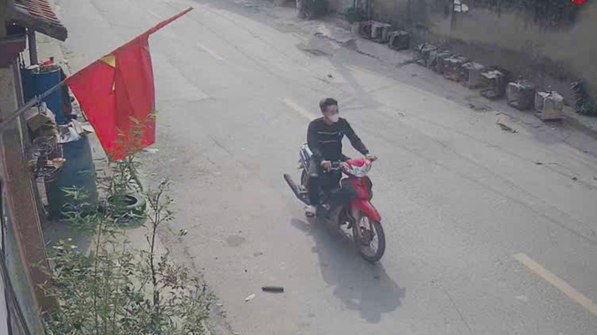 Dot nhap hang loat nha dan o ha noi, trom hang tram trieu dong hinh anh 2