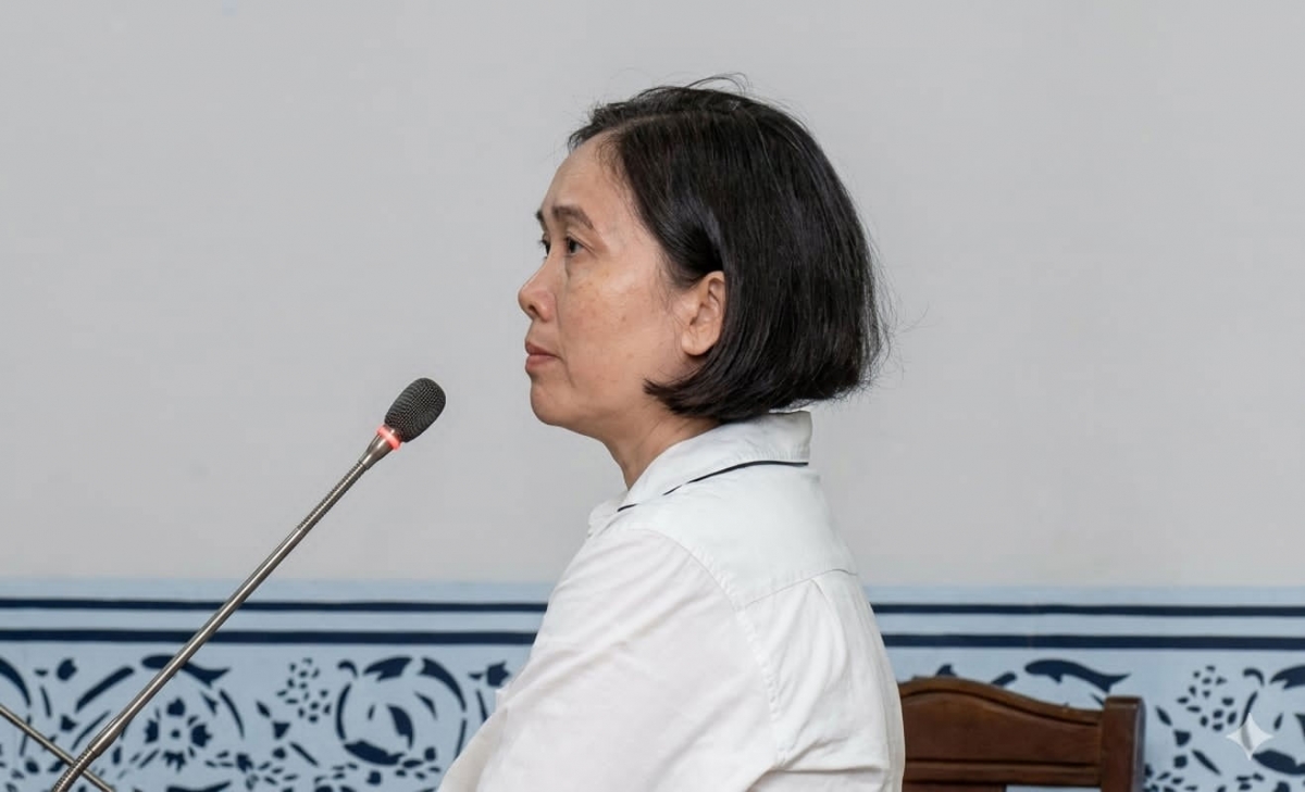 Lãnh 15 năm tù vì dùng sổ đỏ giả để lừa đảo