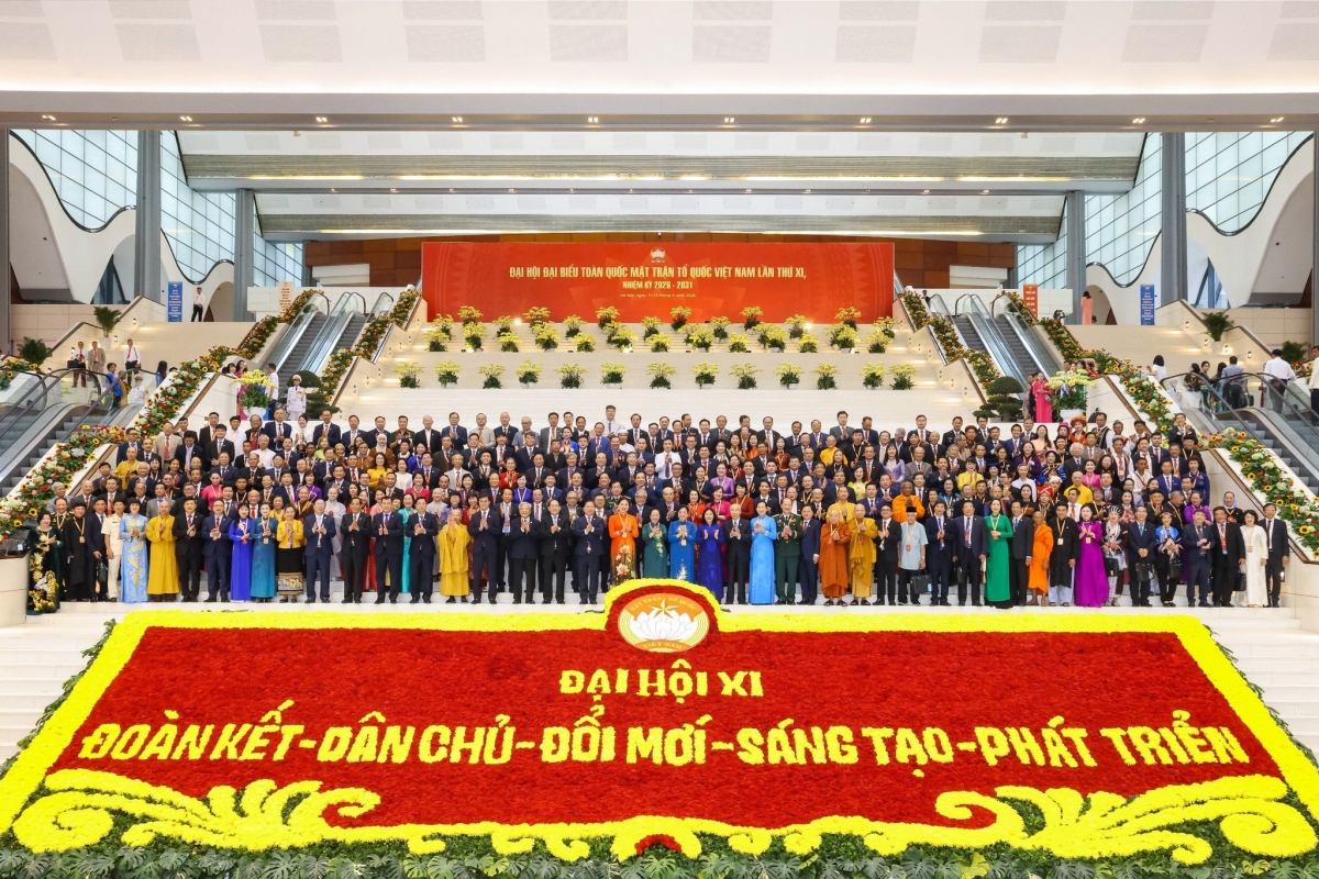 toan canh be mac Dai hoi dai bieu toan quoc mttq viet nam lan thu xi hinh anh 10