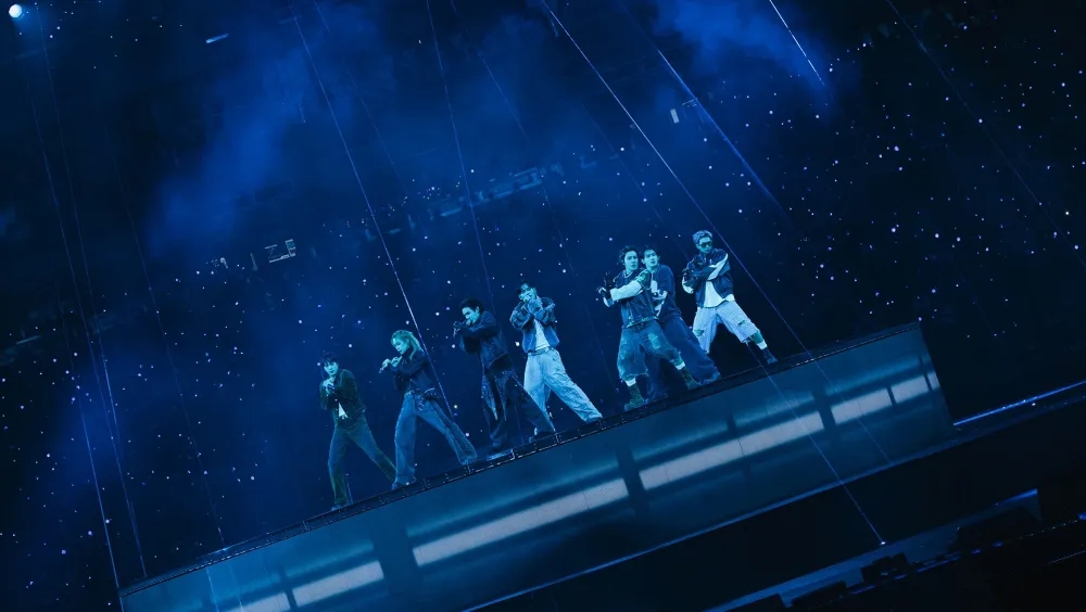 las vegas nhuom do vi bts quyen luc chua tung co cua k-pop hinh anh 2