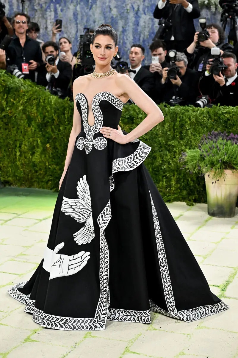 blackpink do sac dan my nhan quoc te tai met gala 2026 hinh anh 9