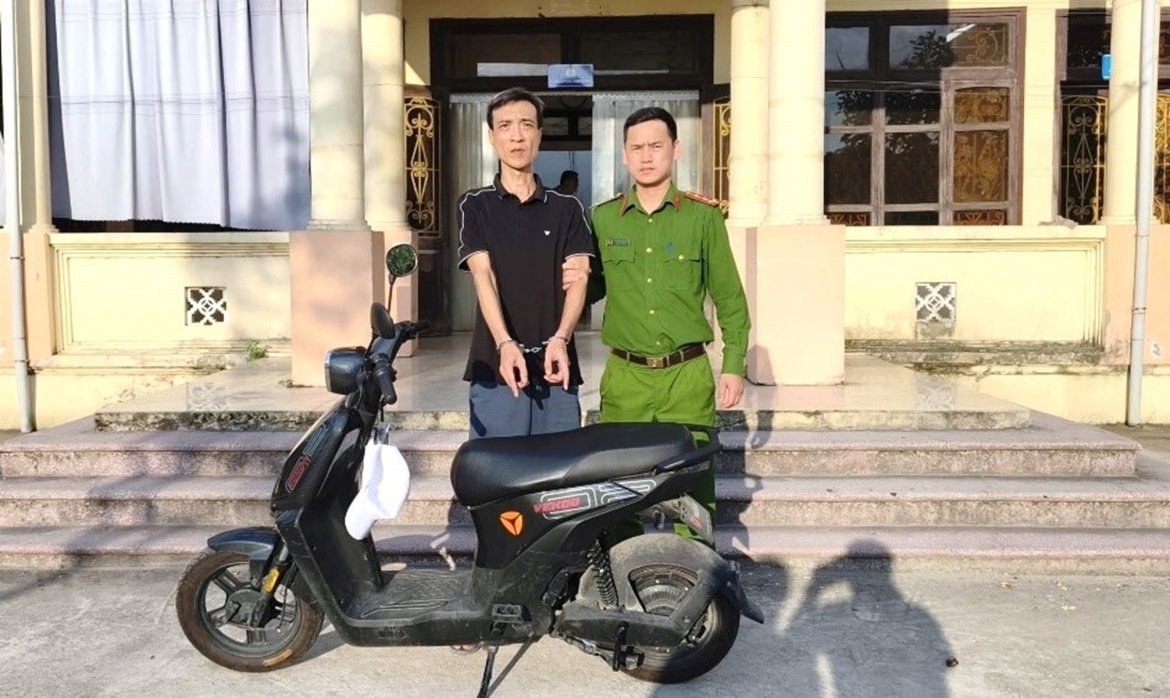 cong an tinh ninh binh dieu tra, bat giu doi tuong trom cap xe may dien hinh anh 1