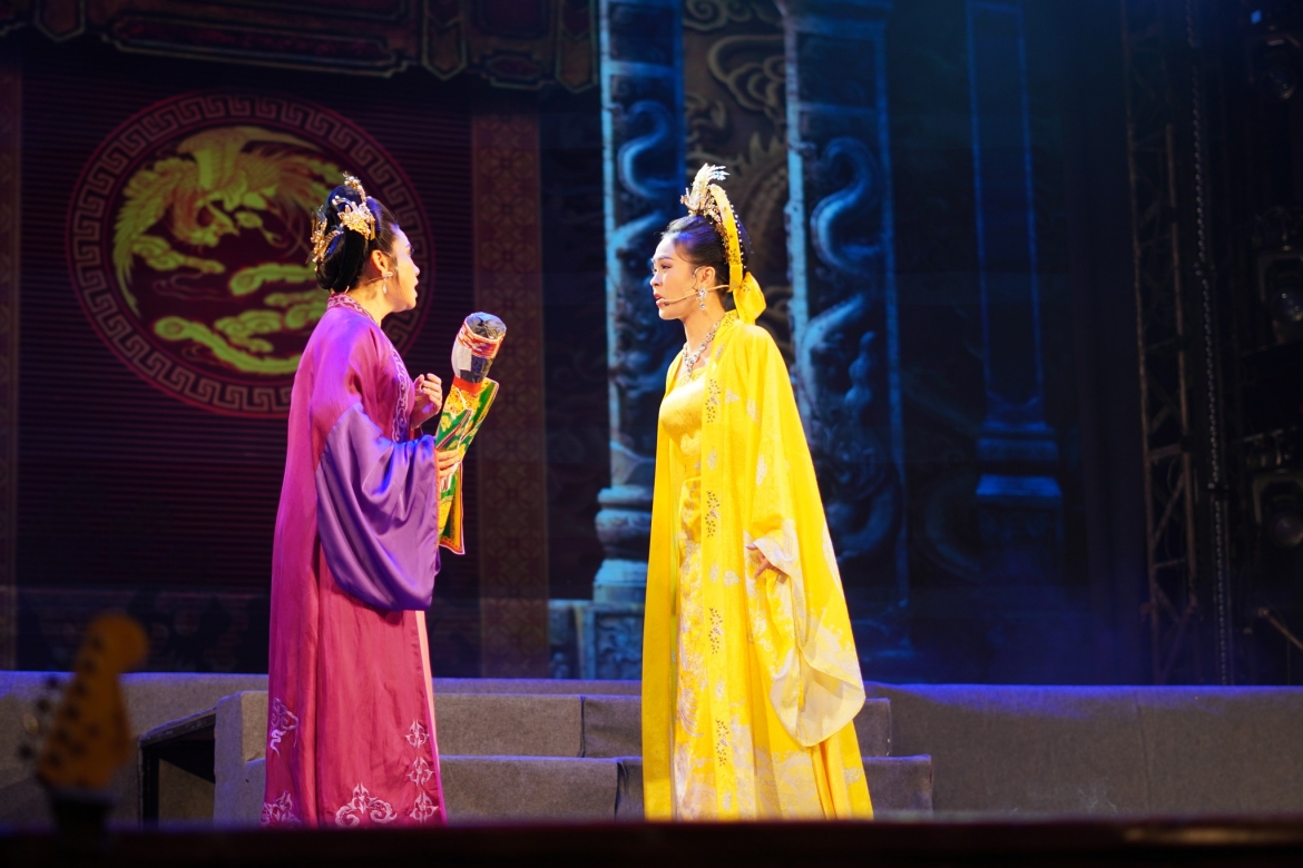 Uom mam lop nghe si tre ke can cho cai luong viet nam hinh anh 4