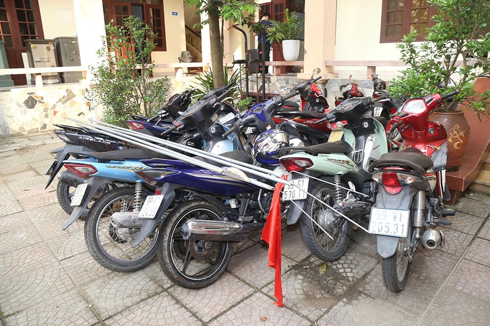 xu ly 14 nguoi lai xe lang lach, mang hung khi nao loan duong pho bac ninh hinh anh 2
