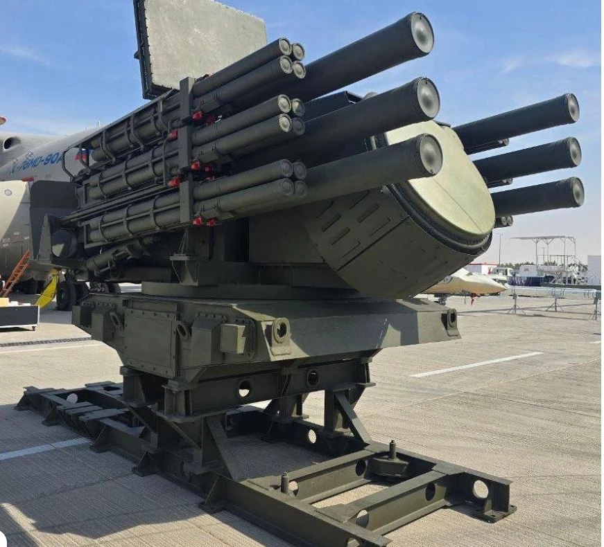 cach nga bo tri tran dia pantsir-smd-e de chong uav ukraine hinh anh 1