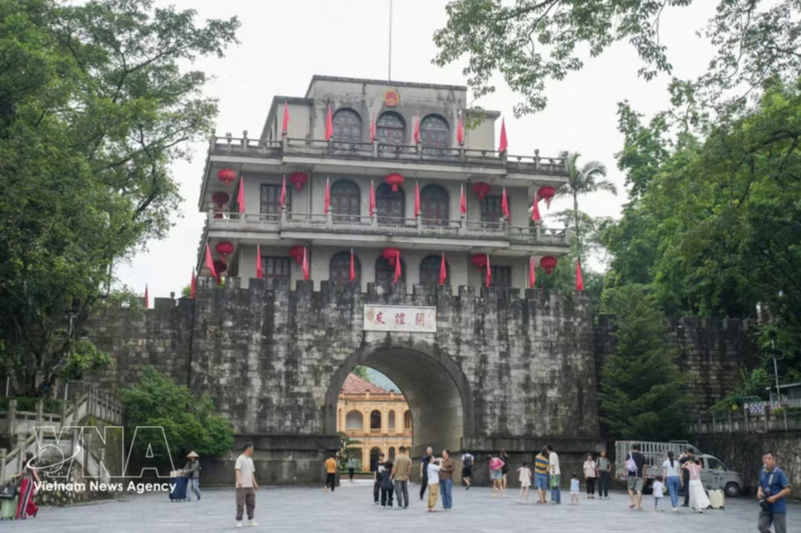 vietnam, china seek stronger tourism links through cultural exchange picture 1