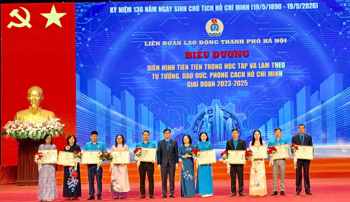 Công nhân Thủ đô học Bác từ những việc nhỏ