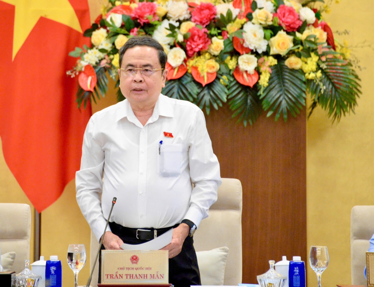 Chủ tịch Quốc hội: Không để “nước đến chân mới nhảy” trong làm luật