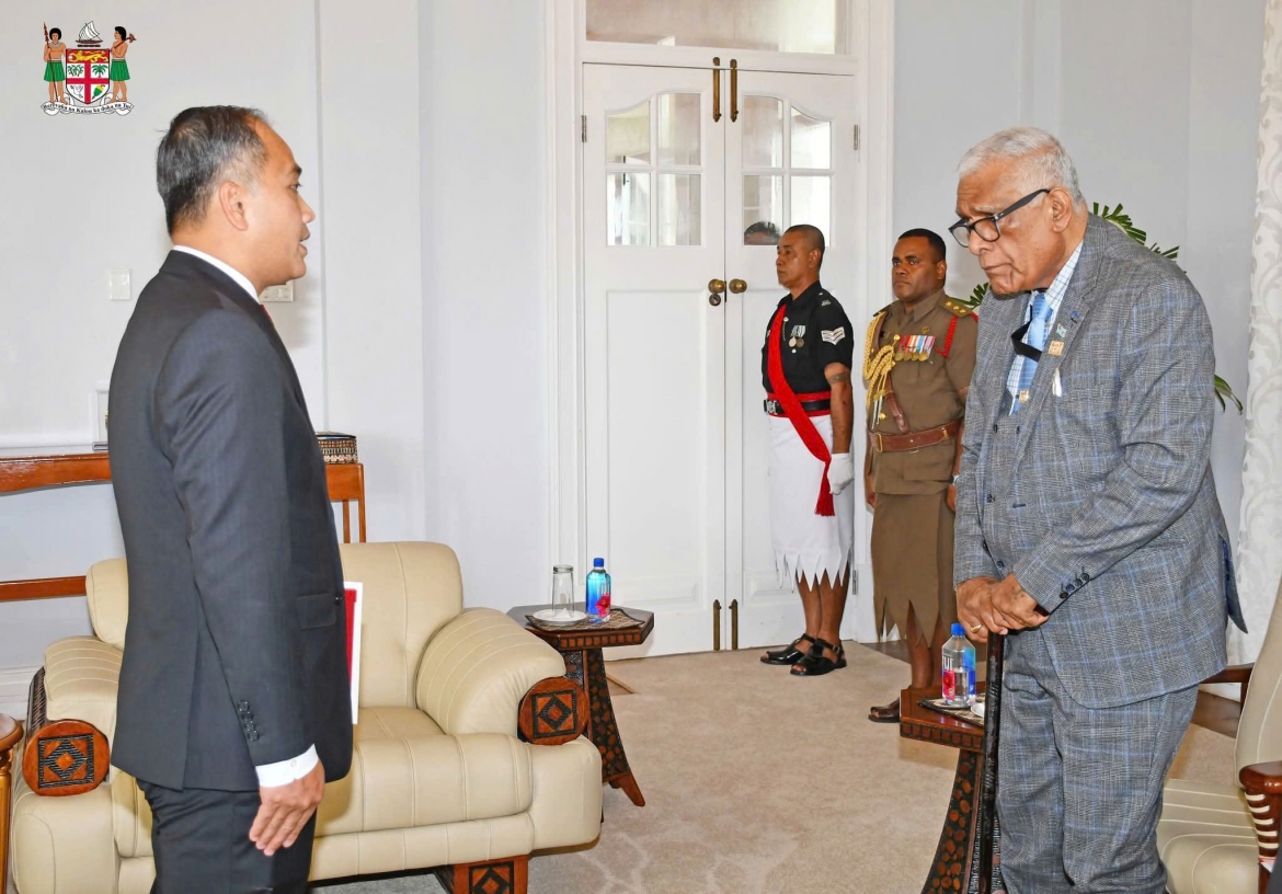 Dai su phan minh giang trinh thu uy nhiem len tong thong cong hoa fiji hinh anh 1