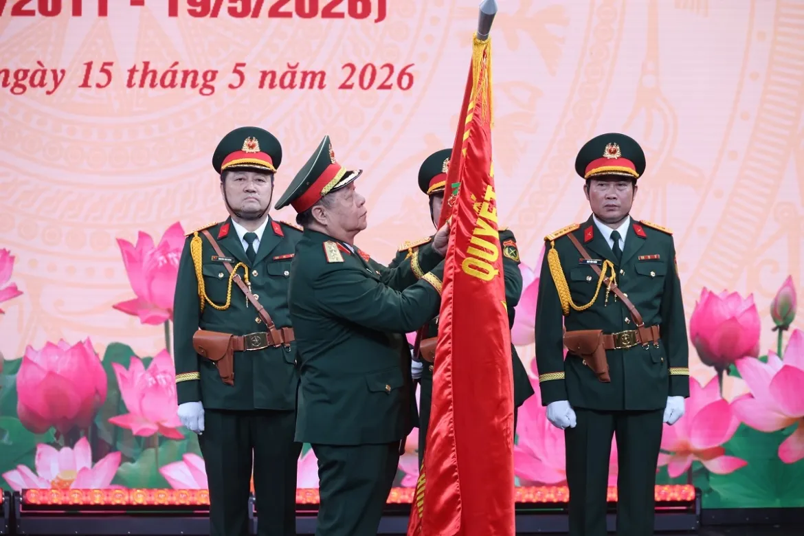 Trung tâm PT-TH Quân đội đón nhận Huân chương Bảo vệ Tổ quốc hạng Ba