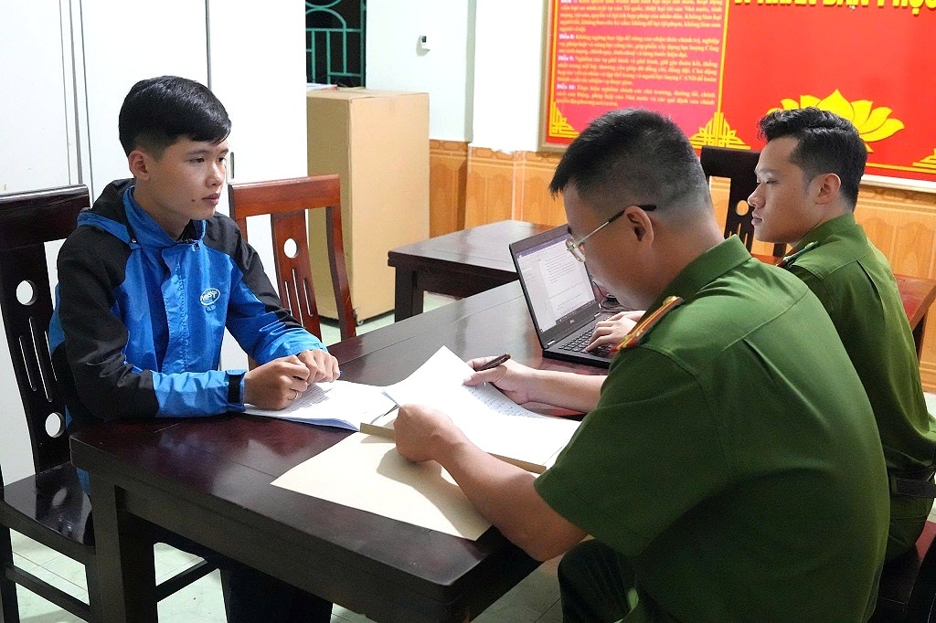 dung chuyen bi cuop de che giau hanh vi danh bac qua mang hinh anh 1