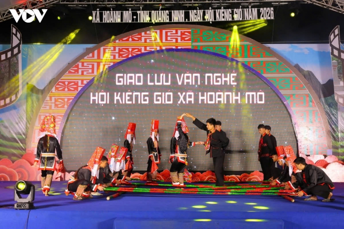 traditional hoi kieng gio features pho stir-frying and dao embroidery contests picture 12