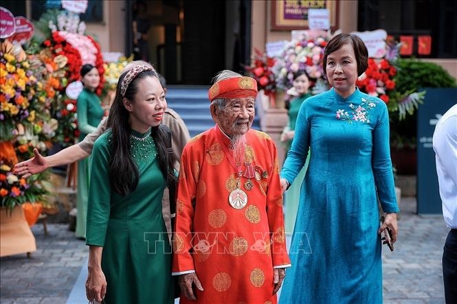le trao giai thuong de men lan thu 7 - nam 2026 hinh anh 3