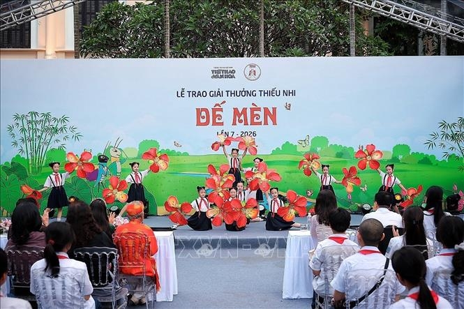 le trao giai thuong de men lan thu 7 - nam 2026 hinh anh 11