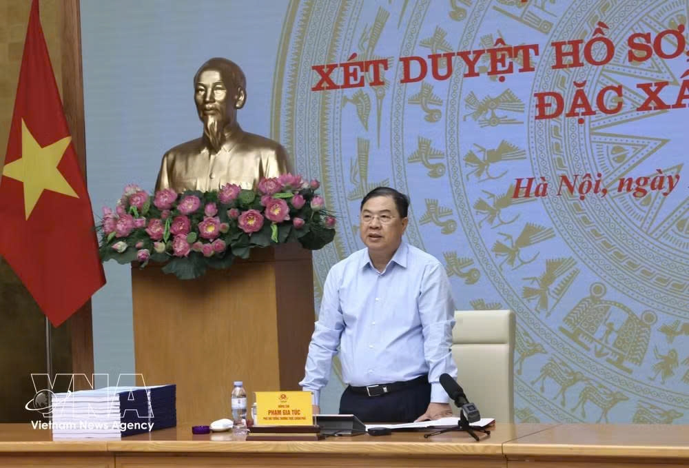 standing deputy pm calls for transparent, careful review of each amnesty case picture 2