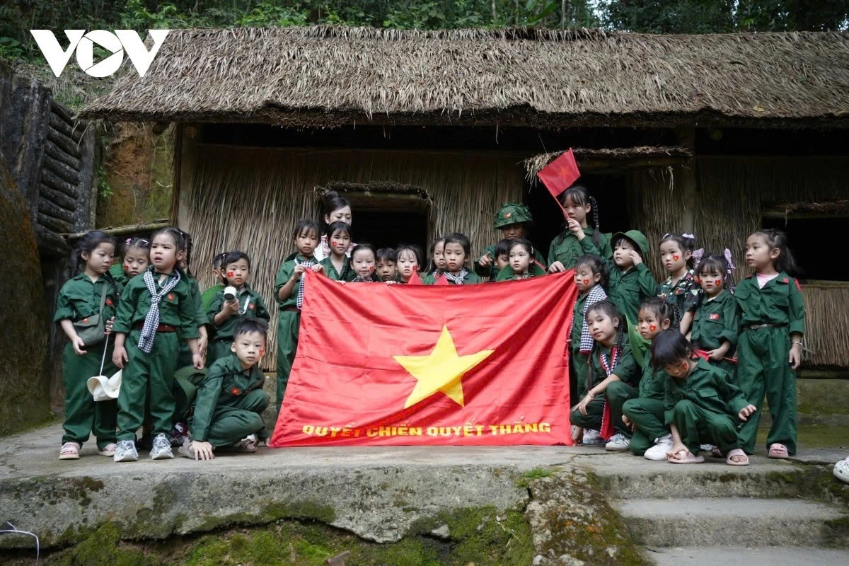 visitors return to dien bien phu battlefield to revisit a historic victory picture 16