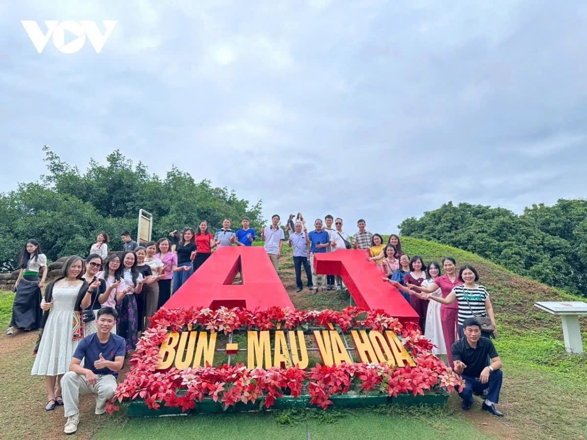 visitors return to dien bien phu battlefield to revisit a historic victory picture 18