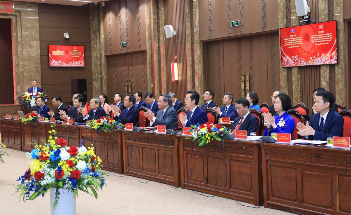 thuc day hop tac ha noi - vientiane di vao chieu sau hinh anh 3