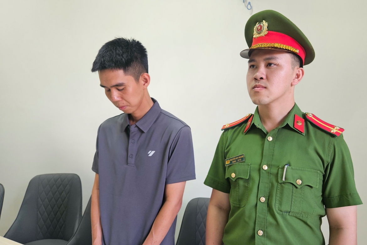 khoi to doi tuong mao danh can bo tai nguyen di lua dao nguoi dan hinh anh 1