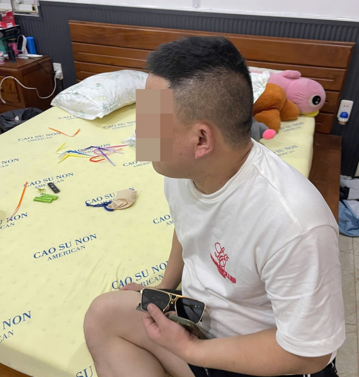 triet pha diem su dung ma tuy co nhieu nguoi nuoc ngoai tham gia hinh anh 2