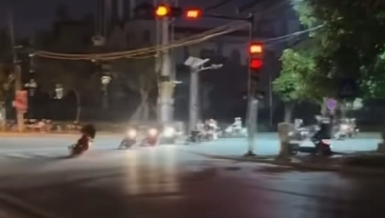 Xác định nhóm thanh thiếu niên lái xe gây náo loạn quanh hồ Vị Xuyên, Ninh Bình
