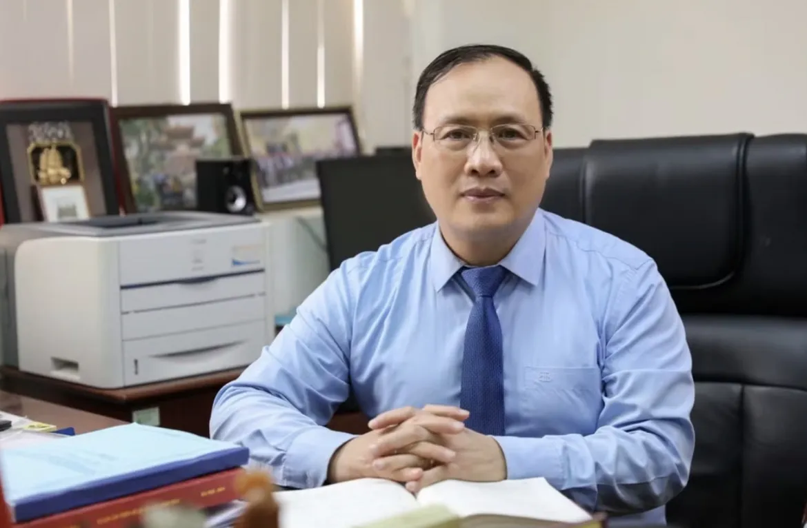 strong science-technology capacity key to building elite university scholar picture 2
