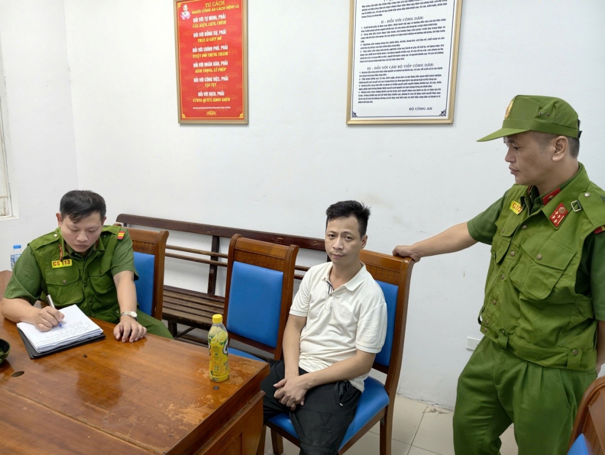 dung sung ban bi lam bi thuong ban nhau vi mau thuan hinh anh 1