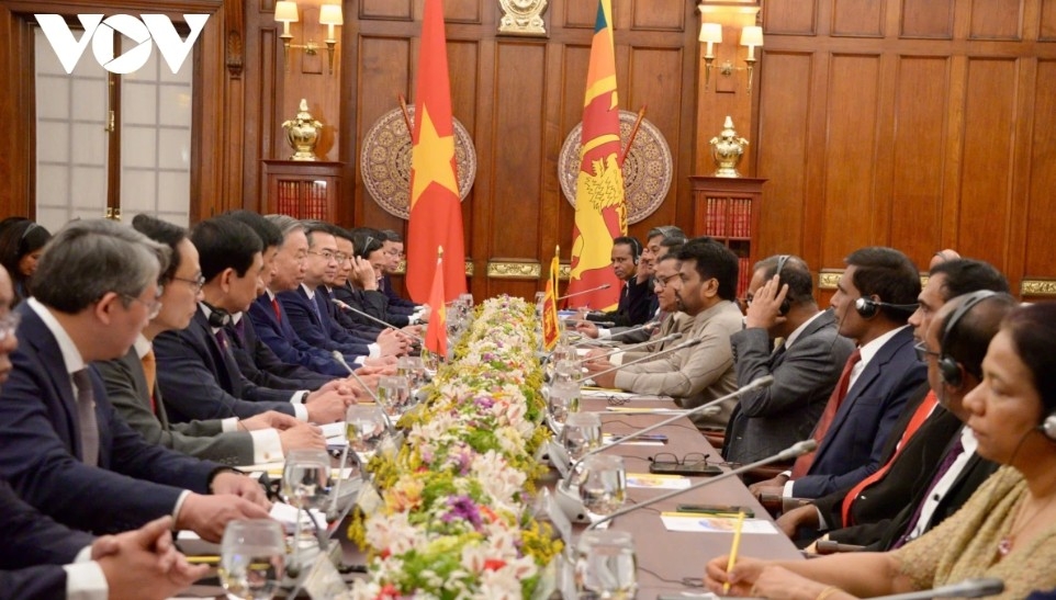 sri lanka holds official welcome ceremony for vietnam s top leader on state visit picture 5