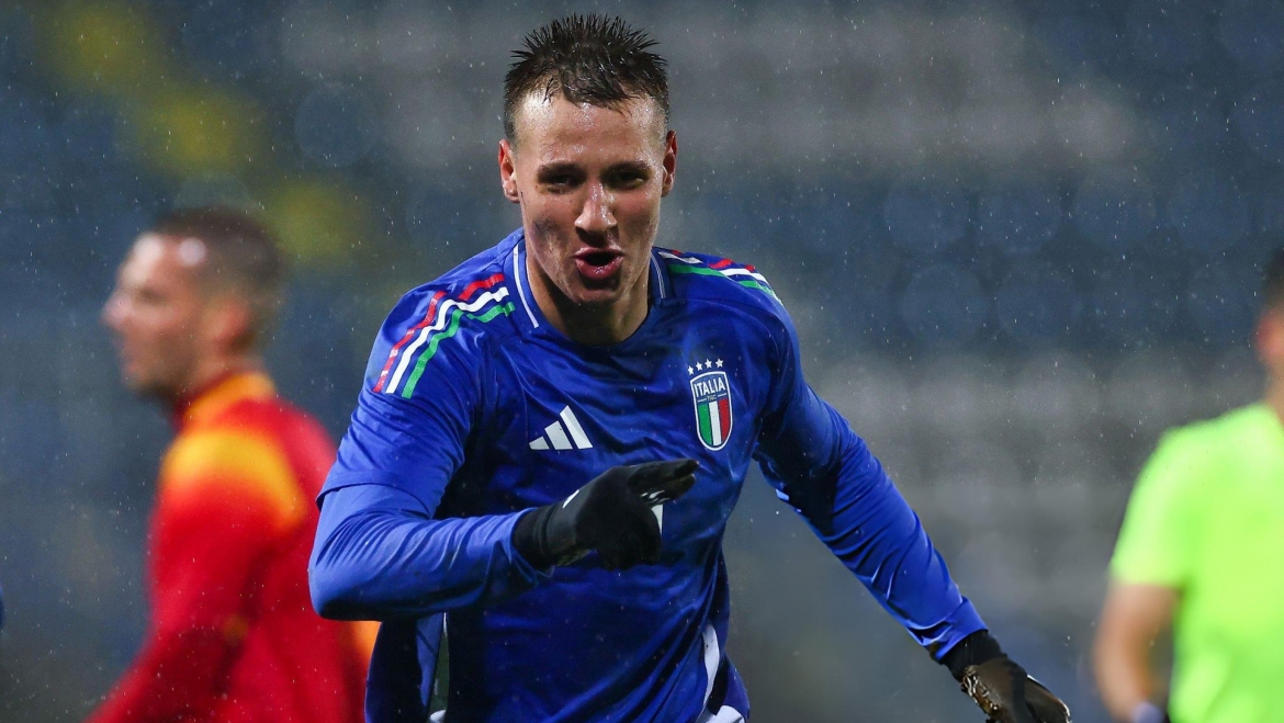 Dt italia cong bo danh sach tap trung truoc them world cup 2026 hinh anh 24